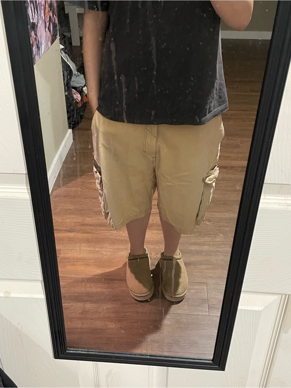 JNCO cargo shorts